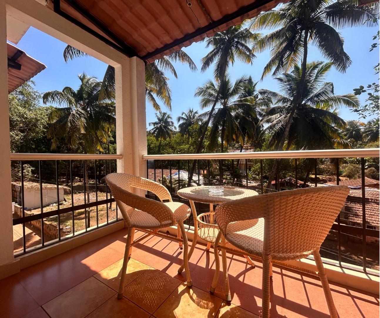 Jungle Hut-Annabelle'S Beach Apartments At Bernard Simao,Calangute,Goa Candolim Buitenkant foto